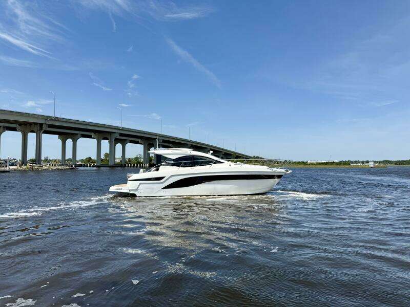 41ft Bavaria Yacht For Sale