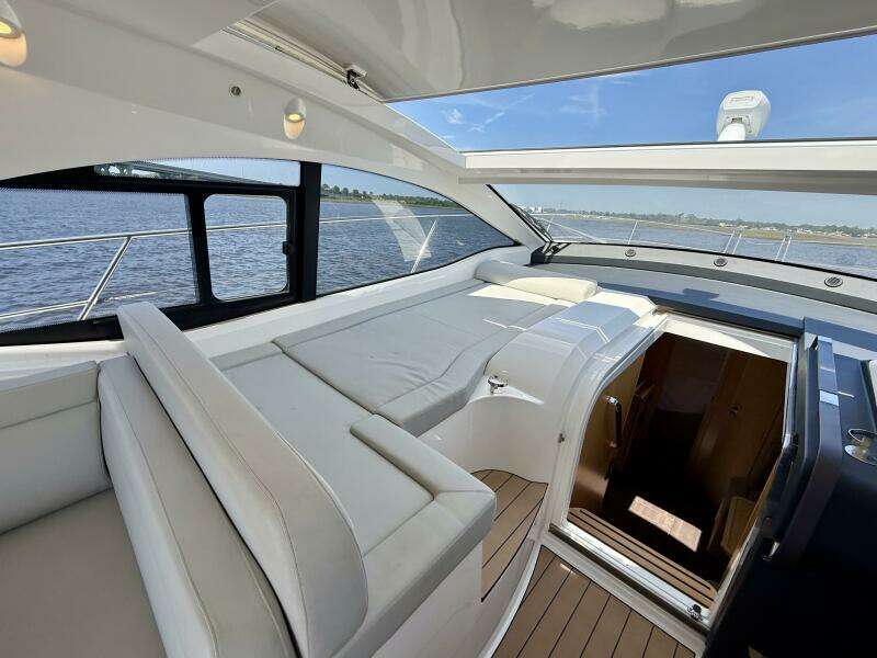 41ft Bavaria Yacht For Sale