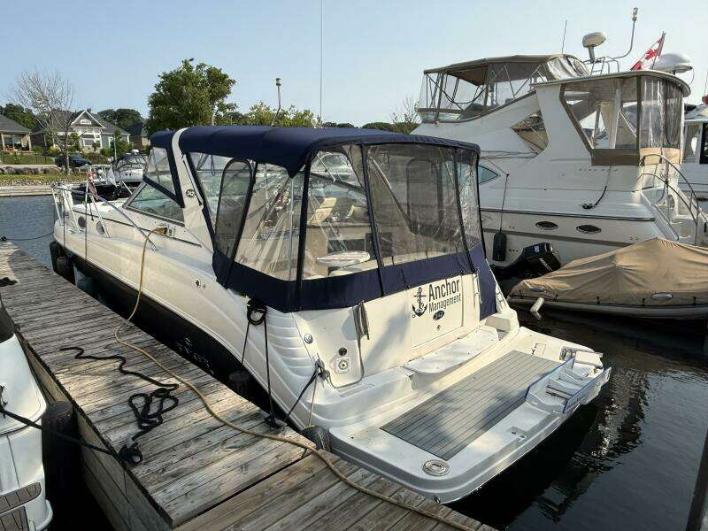 34ft Rinker Yacht For Sale