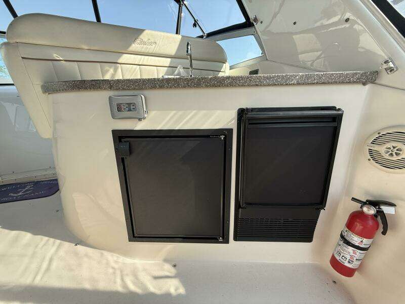 34ft Rinker Yacht For Sale