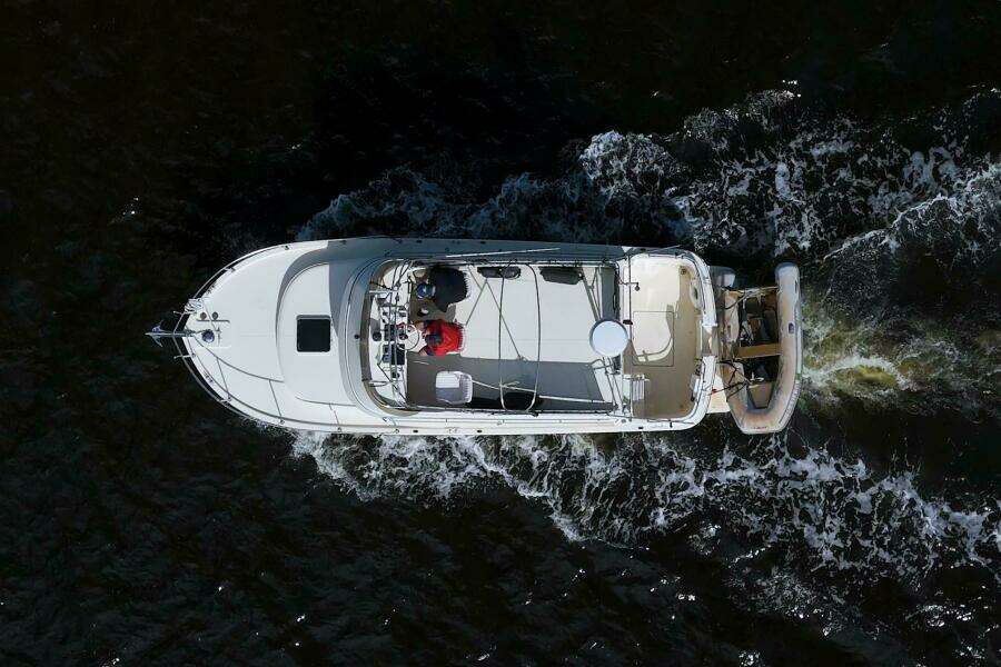 Escapade 31ft Camano Yacht For Sale