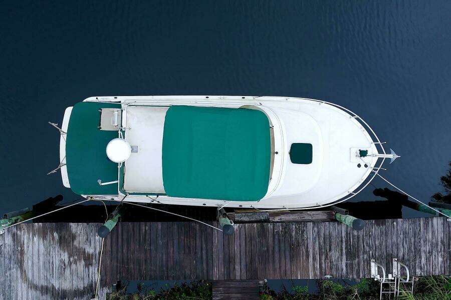 Escapade 31ft Camano Yacht For Sale