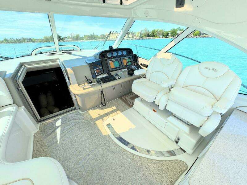 48ft Sea Ray Yacht For Sale