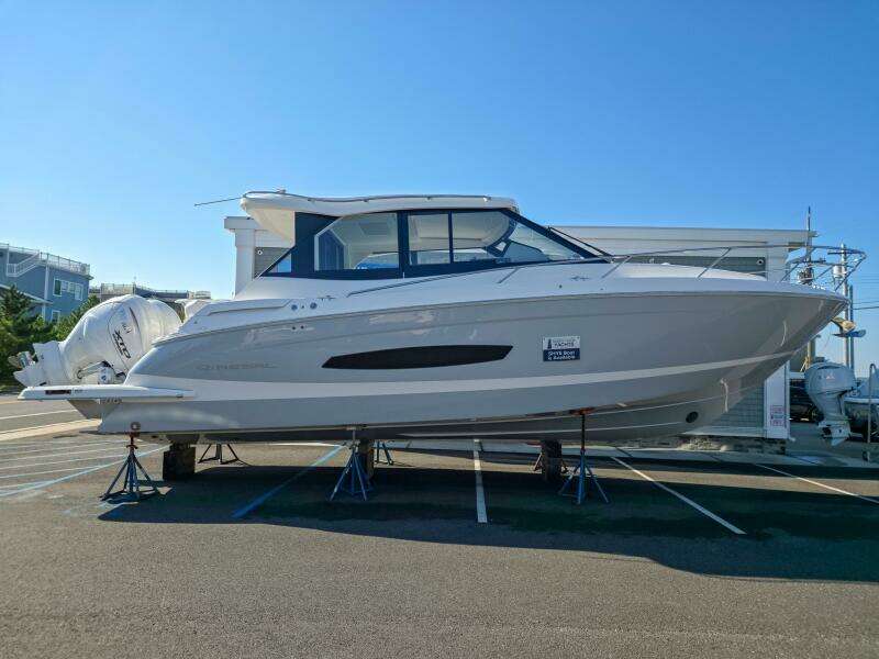 36ft Regal Yacht For Sale