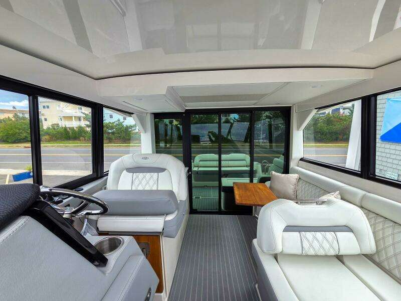 36ft Regal Yacht For Sale