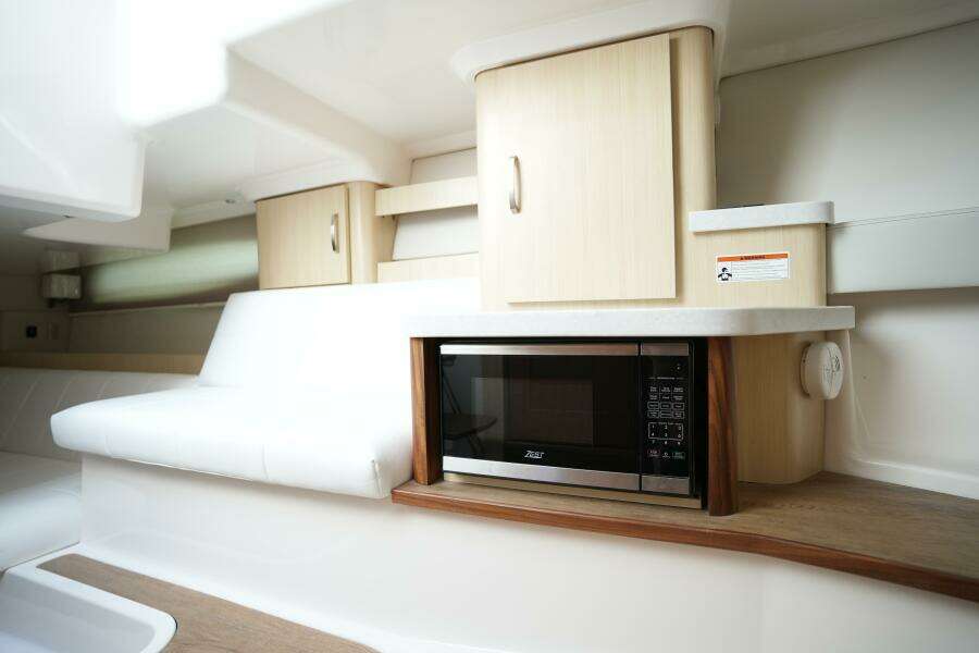 36ft Regal Yacht For Sale