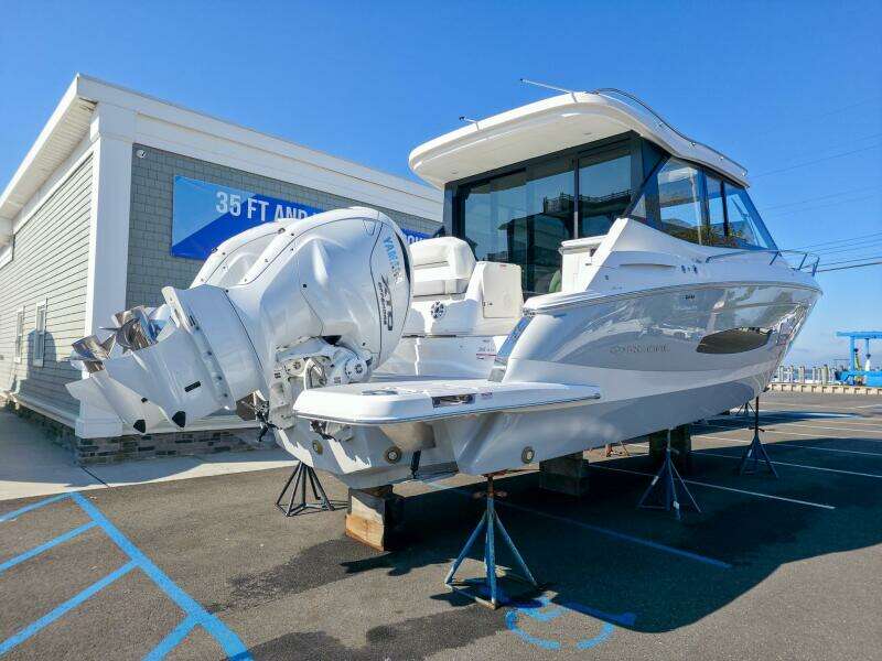 36ft Regal Yacht For Sale