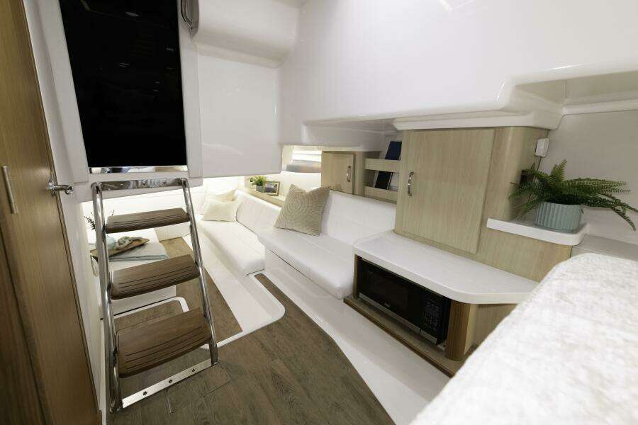 36ft Regal Yacht For Sale