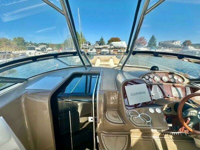 35ft Regal Yacht For Sale