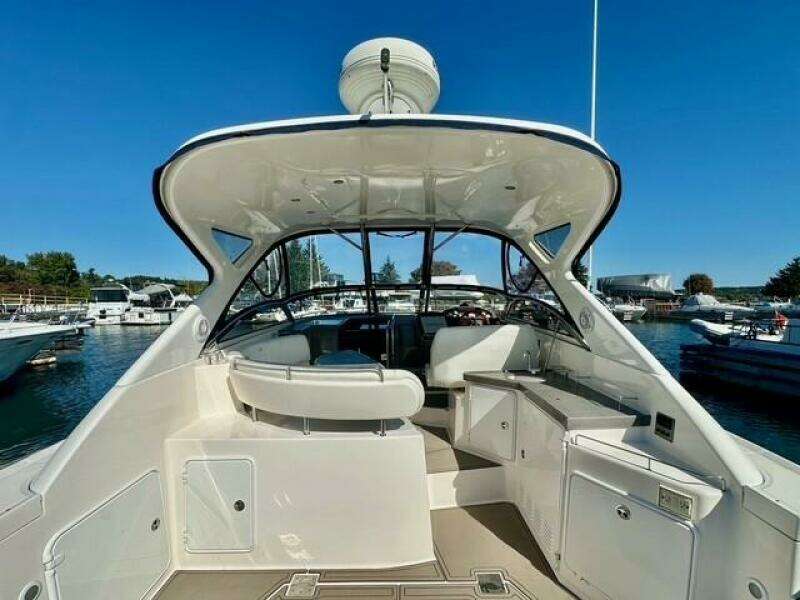 35ft Regal Yacht For Sale