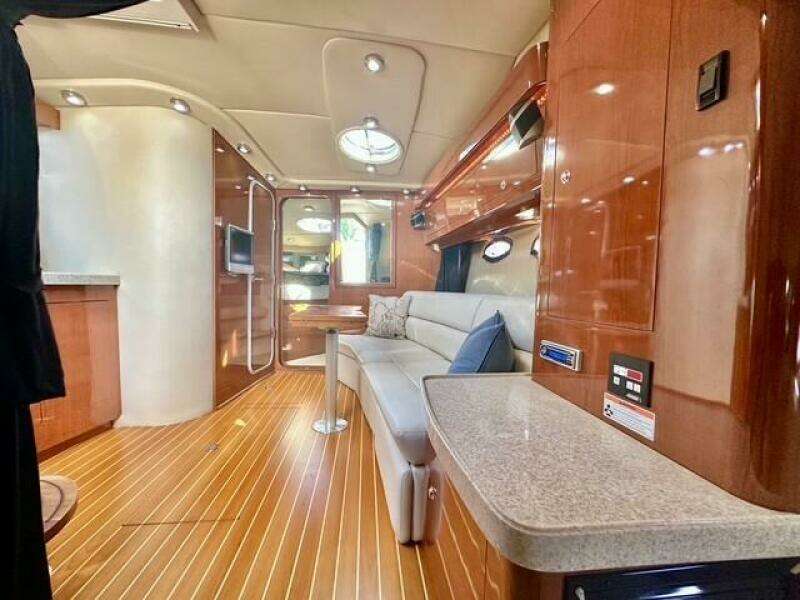 35ft Regal Yacht For Sale