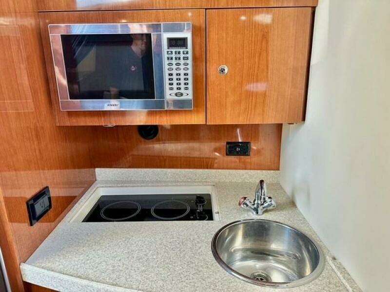 35ft Regal Yacht For Sale