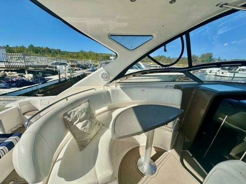 35ft Regal Yacht For Sale