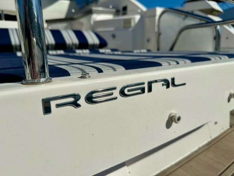 35ft Regal Yacht For Sale