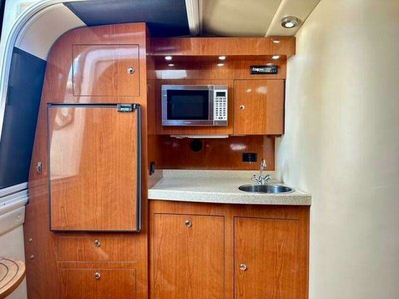35ft Regal Yacht For Sale
