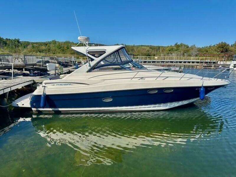 35ft Regal Yacht For Sale