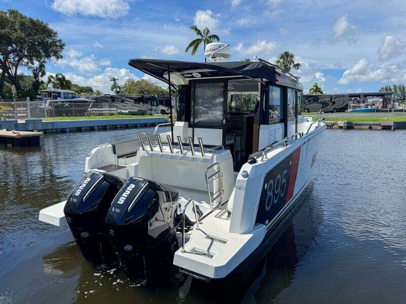 29ft Jeanneau Yacht For Sale