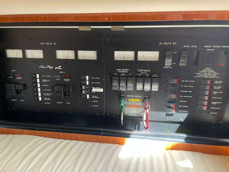 41ft Sea Ray Yacht For Sale
