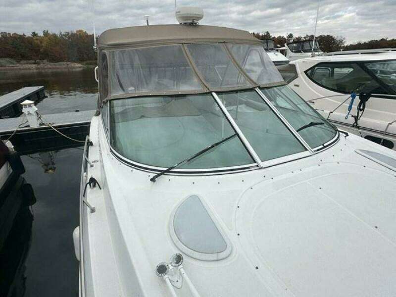 36ft Cruisers Yachts Yacht For Sale