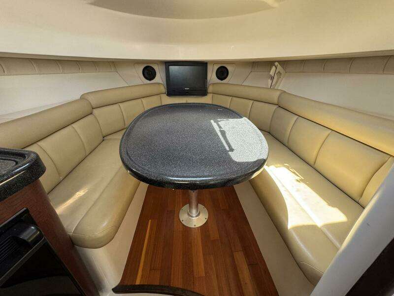 Bilboat Baggins 30ft Boston Whaler Yacht For Sale