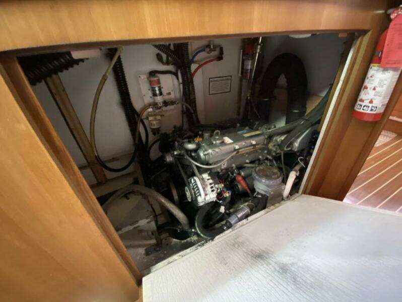 45ft Hunter Yacht For Sale