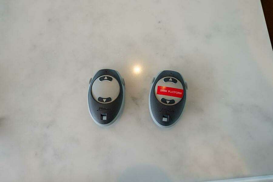 Swim platform controls