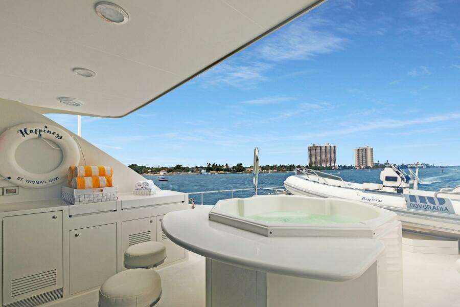 Lemonade 100ft Ocean Alexander Yacht For Sale