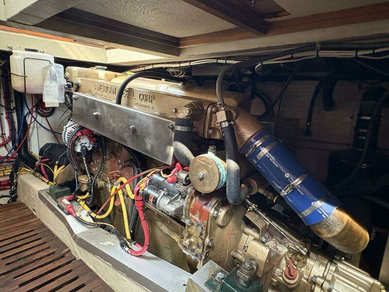 Summer Suite 36ft Grand Banks Yacht For Sale