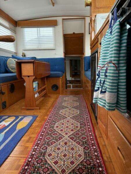 Summer Suite 36ft Grand Banks Yacht For Sale