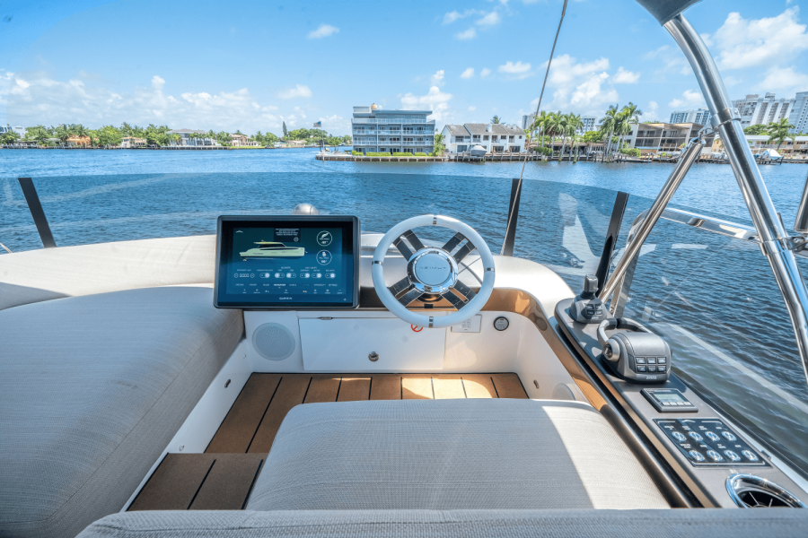 60ft Azimut Yacht For Sale