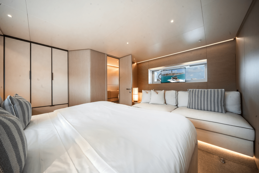 60ft Azimut Yacht For Sale