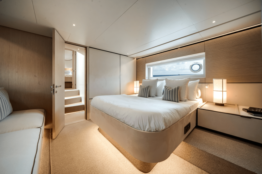 60ft Azimut Yacht For Sale