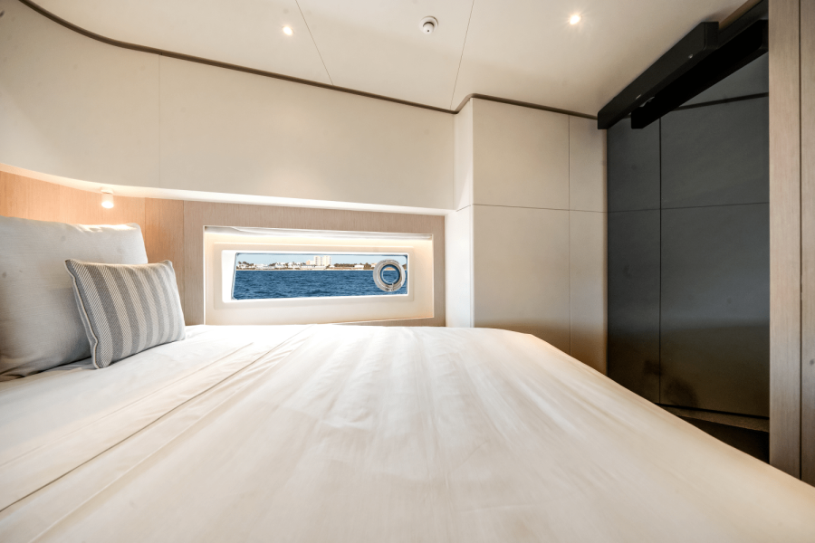 60ft Azimut Yacht For Sale
