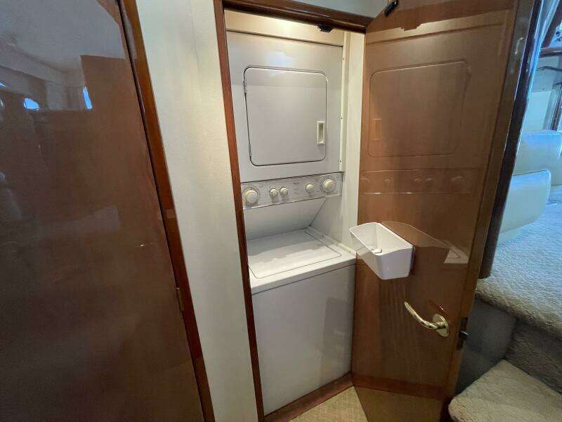 Salty Crew 50ft Egg Harbor Yacht For Sale