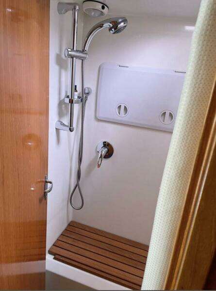 36ft Coastal Craft Yacht For Sale