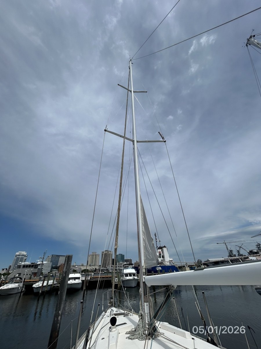 50' Beneteau rig