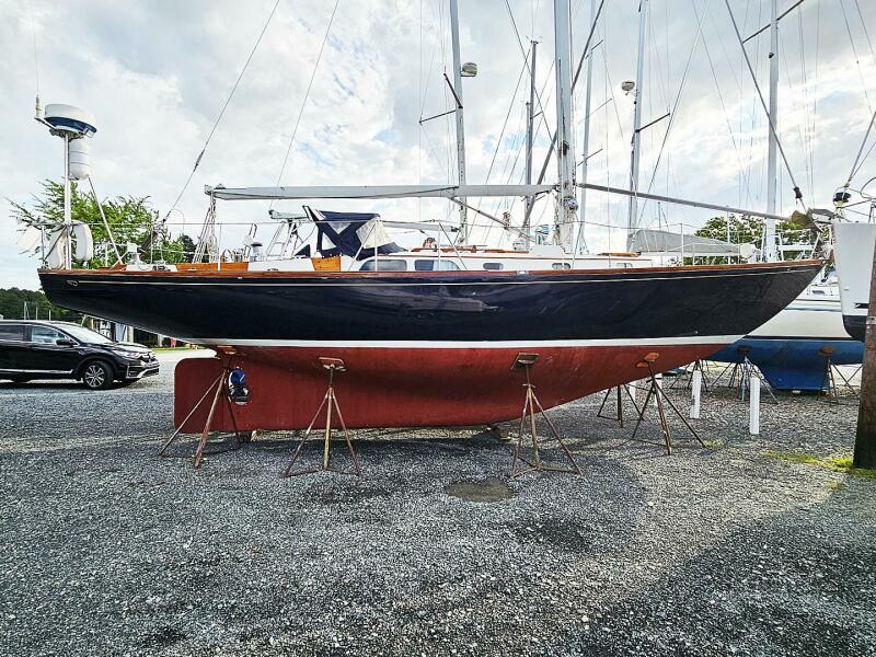40' 1972 Hinckley Bermuda 40