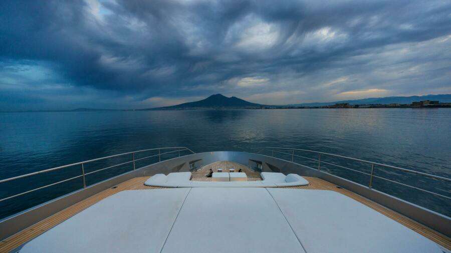 STILE DI VITA 102ft Riva Yacht For Sale