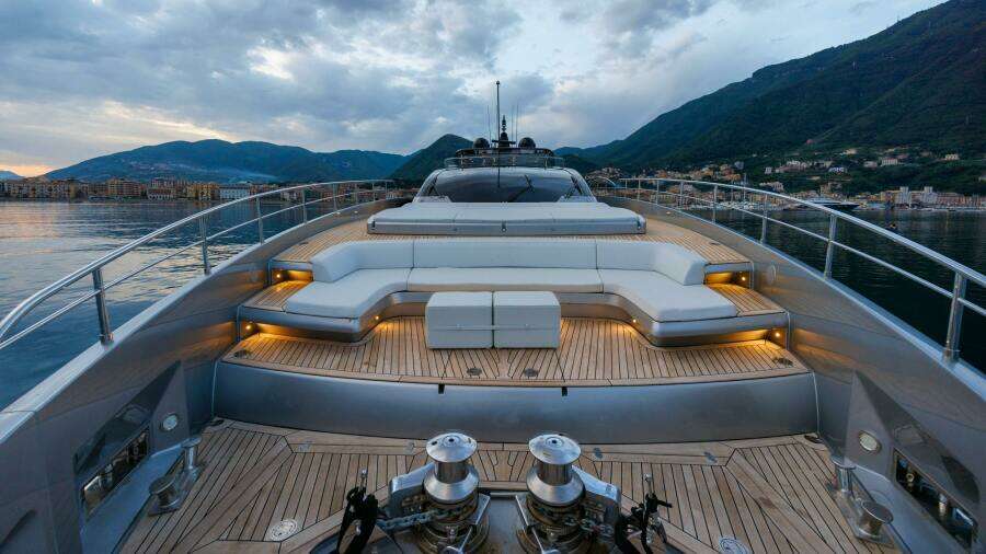 STILE DI VITA 102ft Riva Yacht For Sale