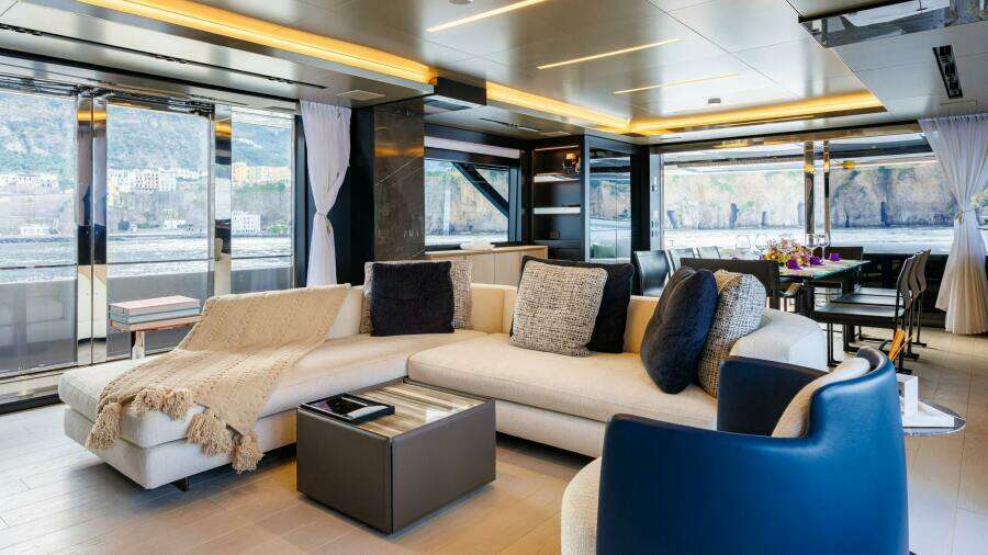 STILE DI VITA 102ft Riva Yacht For Sale