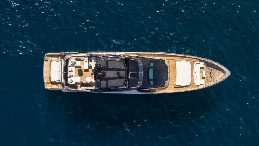 STILE DI VITA 102ft Riva Yacht For Sale