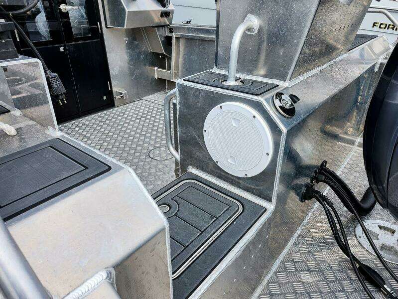 25ft Aluminum Cruiser Yacht For Sale