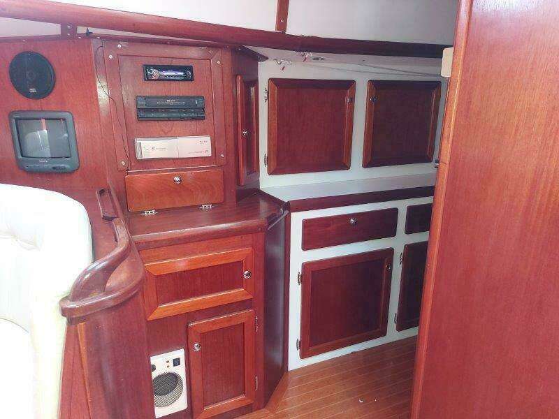Viking Mistress 53ft Roberts Yacht For Sale