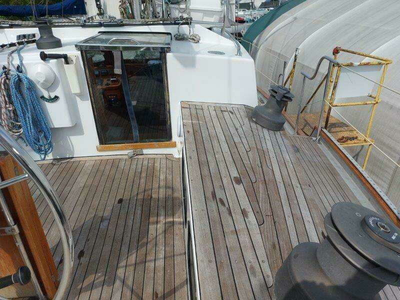 Viking Mistress 53ft Roberts Yacht For Sale