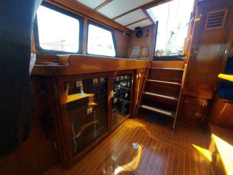 Viking Mistress 53ft Roberts Yacht For Sale