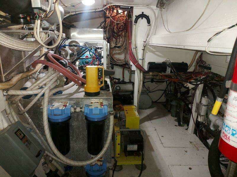 Viking Mistress 53ft Roberts Yacht For Sale