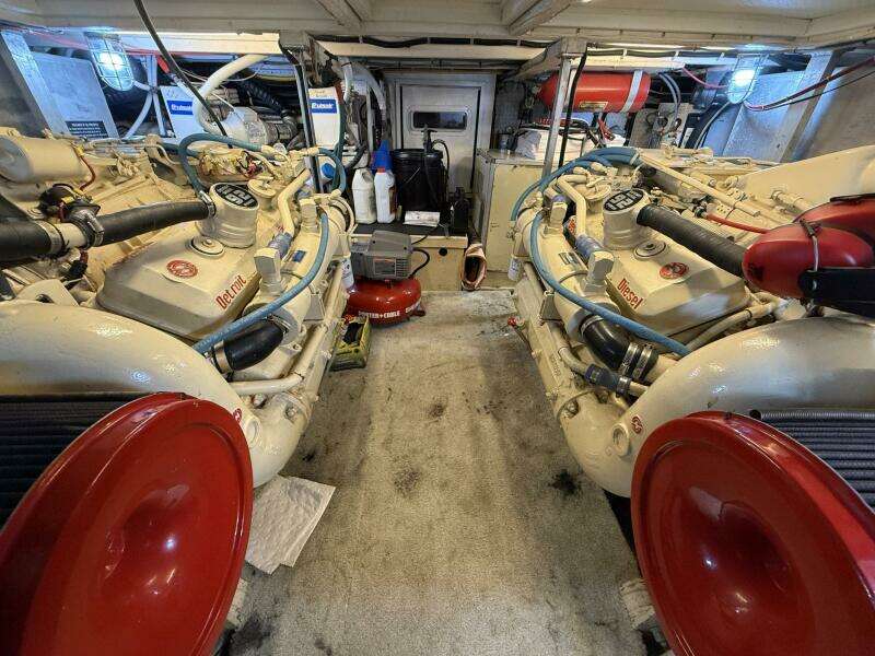 LUV N LIFE 47ft Atlantic Yacht For Sale