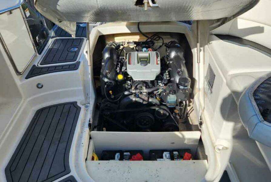 26ft Monterey Yacht For Sale