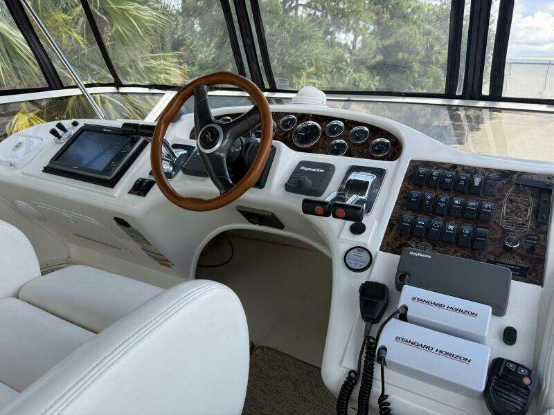 Wanderlust 38ft Sea Ray Yacht For Sale