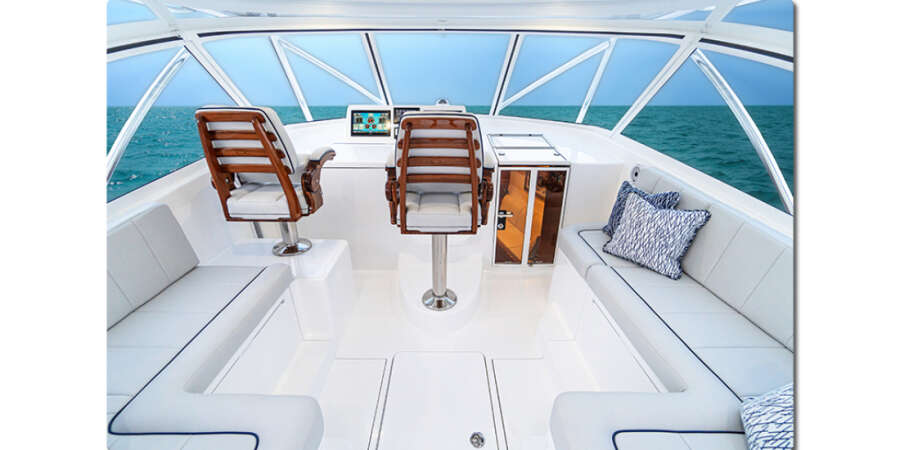 38 Viking Open Helm Seating